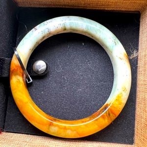 Natural Xiu Jade bracelet